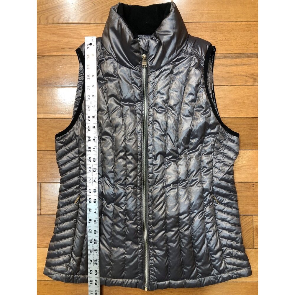 Calvin Klein Performance Premium Down Gray Quilte… - image 9